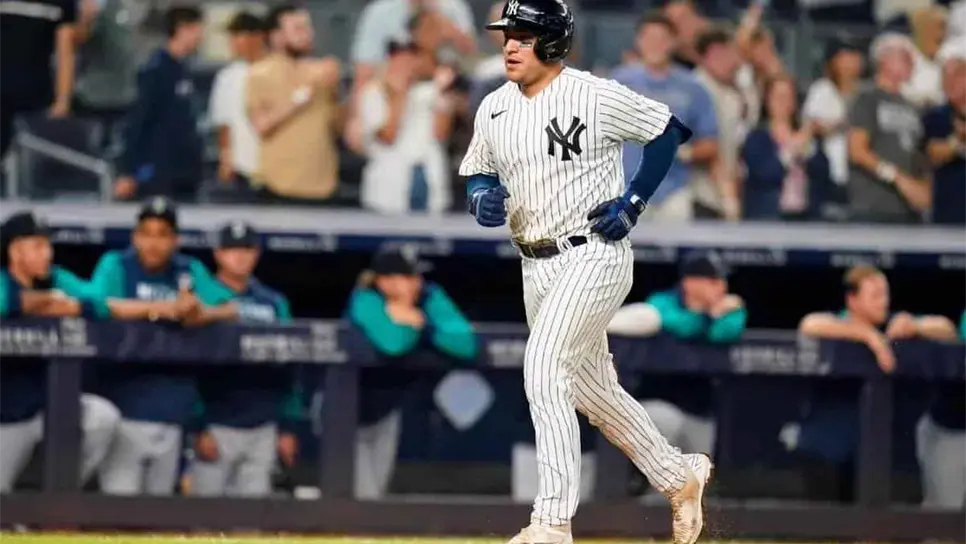 José Treviño se une a Alex Verdugo y Víctor González, como los tres mexicanos en Yankees de Nueva York.