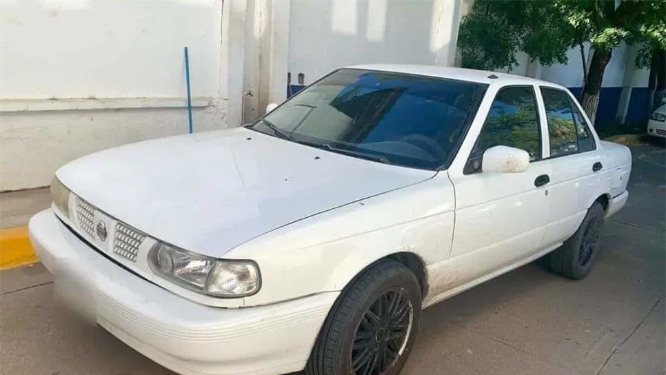 El auto duró solo unas horas en calidad de robo. FOTO: Cortesía
