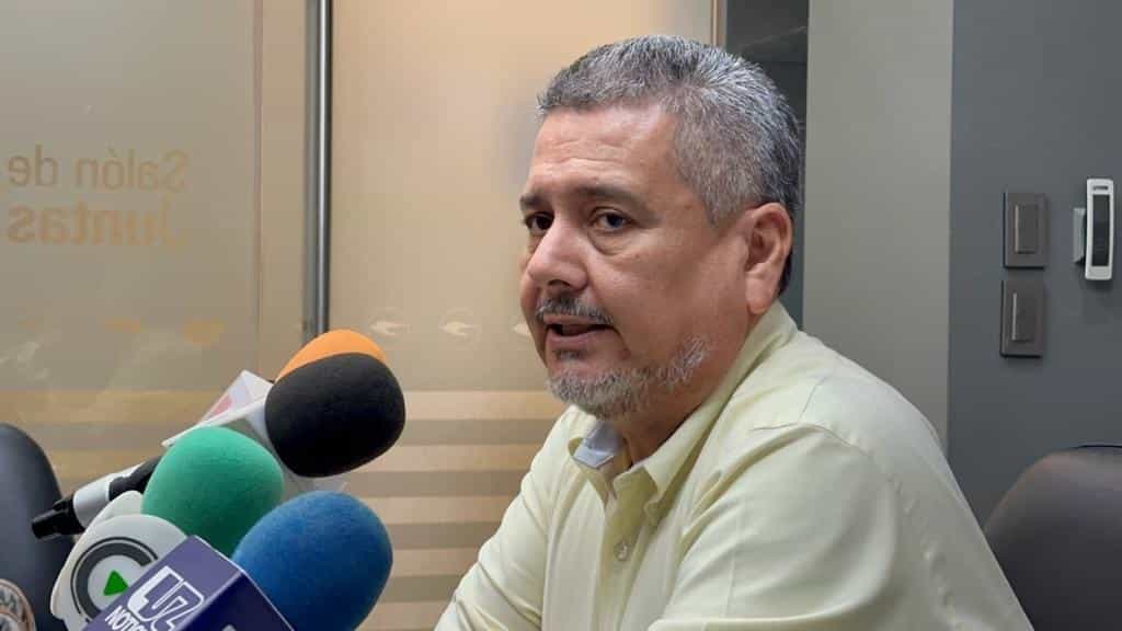 Retenes en Sinaloa: No sabemos si son del gobierno o de sicarios dicen empresarios