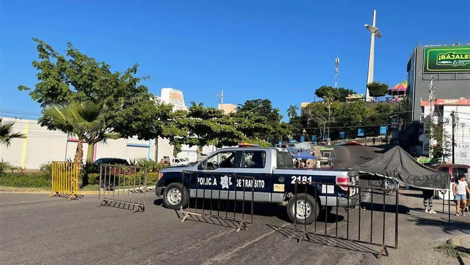 Las calles permanecerán cerradas hasta el día de mañana. FOTO: Luz Noticias
