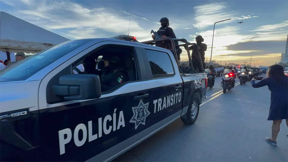 Policías de Mazatlán no cobran cuotas, la ciudadanía les ofrece el dinero: Secretario de Seguridad