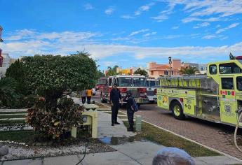 Vivienda termina calcinada tras voraz incendio en Mazatlán