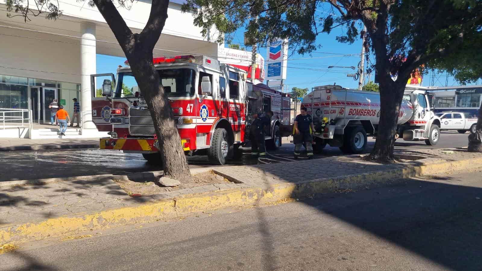 Fuga de gas en una nodriza moviliza a los grupos de emergencias en la KZ4 de Culiacán.