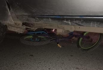 Camioneta arrolla a dos niños que viajaban en bicicleta en Guasave