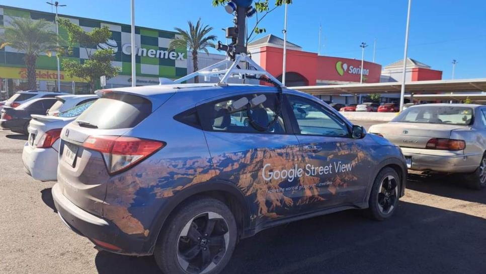 ¿Google Street View en Culiacán? Captan en Barrancos el carro más famoso del mundo