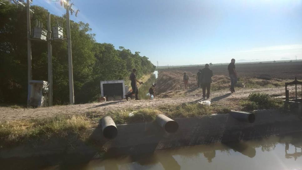 Encuentran sin vida a un adulto mayor dentro de un canal de riego en Guasave