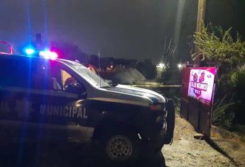 Hombre ataca e hiere a dos mujeres con un machete en Villa Juárez, Navolato