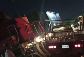 Otro trenazo en Culiacán; conductor se salva de milagro