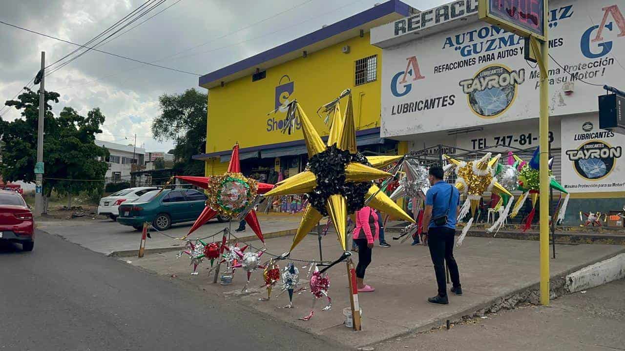 Las piñatas buchonas de Culiacán, toda una tradición. FOTOS: Heidi Fonseca.