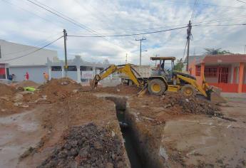 En el 2024 Édgar González buscará dar solución a 135 puntos con problemas de drenaje en Mazatlán 