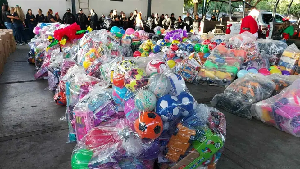 Miles de regalos serán repartidos entre niños de escasos recursos en Ahome. FOTO: Rita Sánchez.