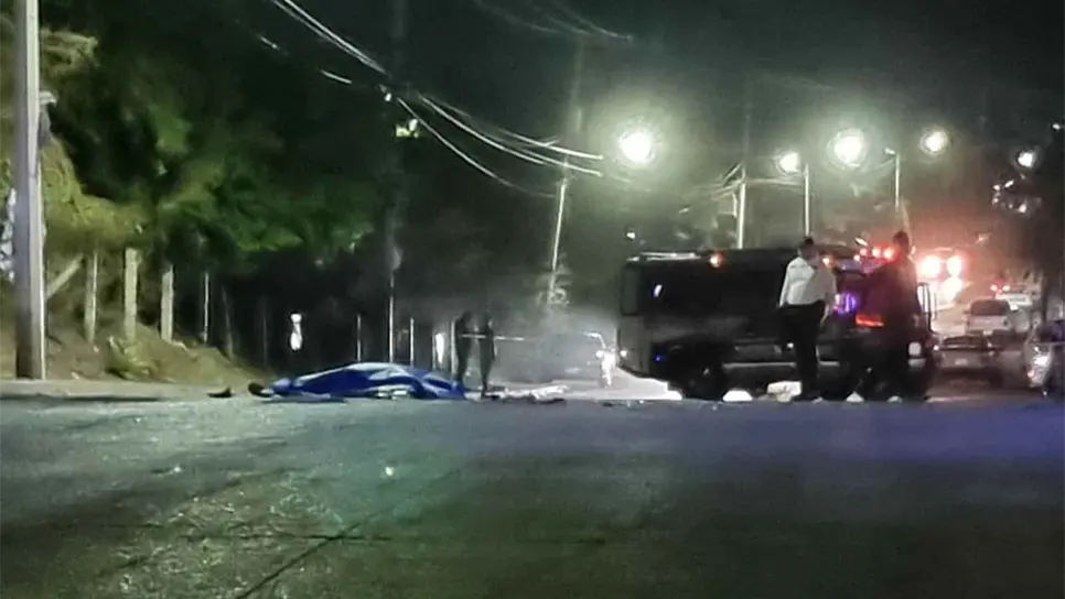 Los agentes de la Fiscalía se hicieron cargo de los hechos con el apoyo de los agentes de Tránsito.