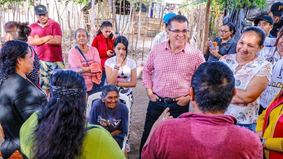 Alcalde de Mazatlán pacta obras de mejoras en colonias vulnerables para el 2024