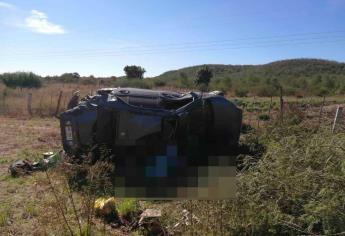 Fatal accidente en Rancho Viejo Mocorito, deja una mujer sin vida y dos lesionados