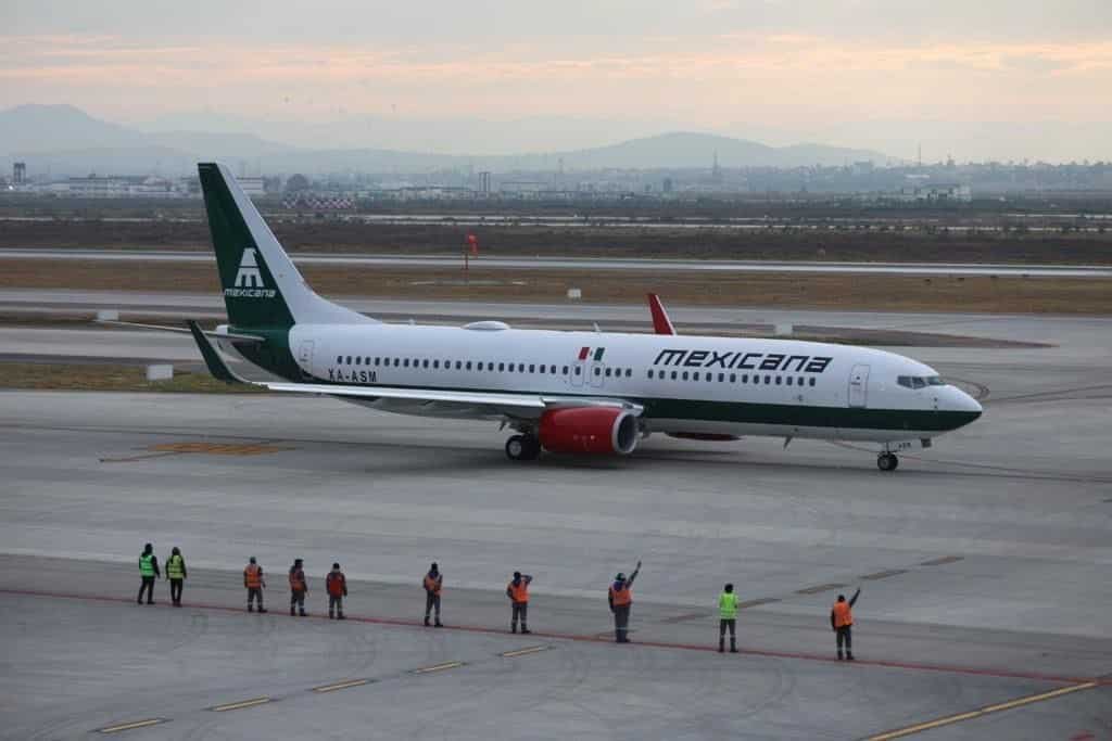 FOTO: Primer vuelo de Mexicana de Aviación en Mazatlán.