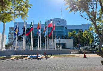 Rocha Moya destina 70 mdp a la UAS para pago de la segunda quincena de diciembre a trabajadores