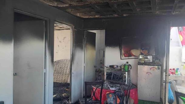 Lleva DIF Mazatlán ayuda a familia afectada por incendio en Monteverde