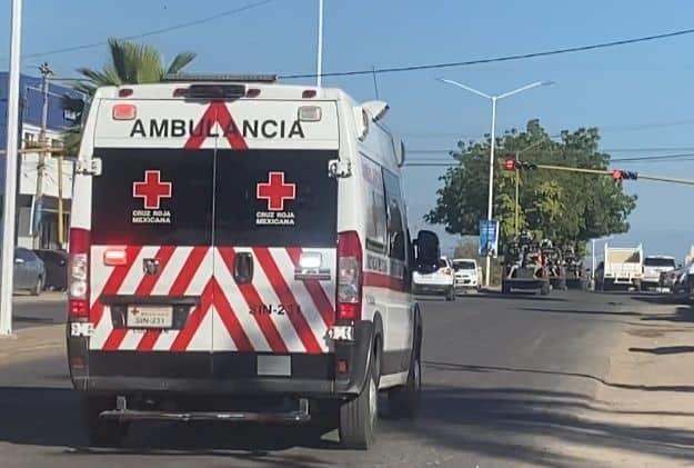 Menor de edad ingresa al hospital herido por bala perdida en Culiacán 
