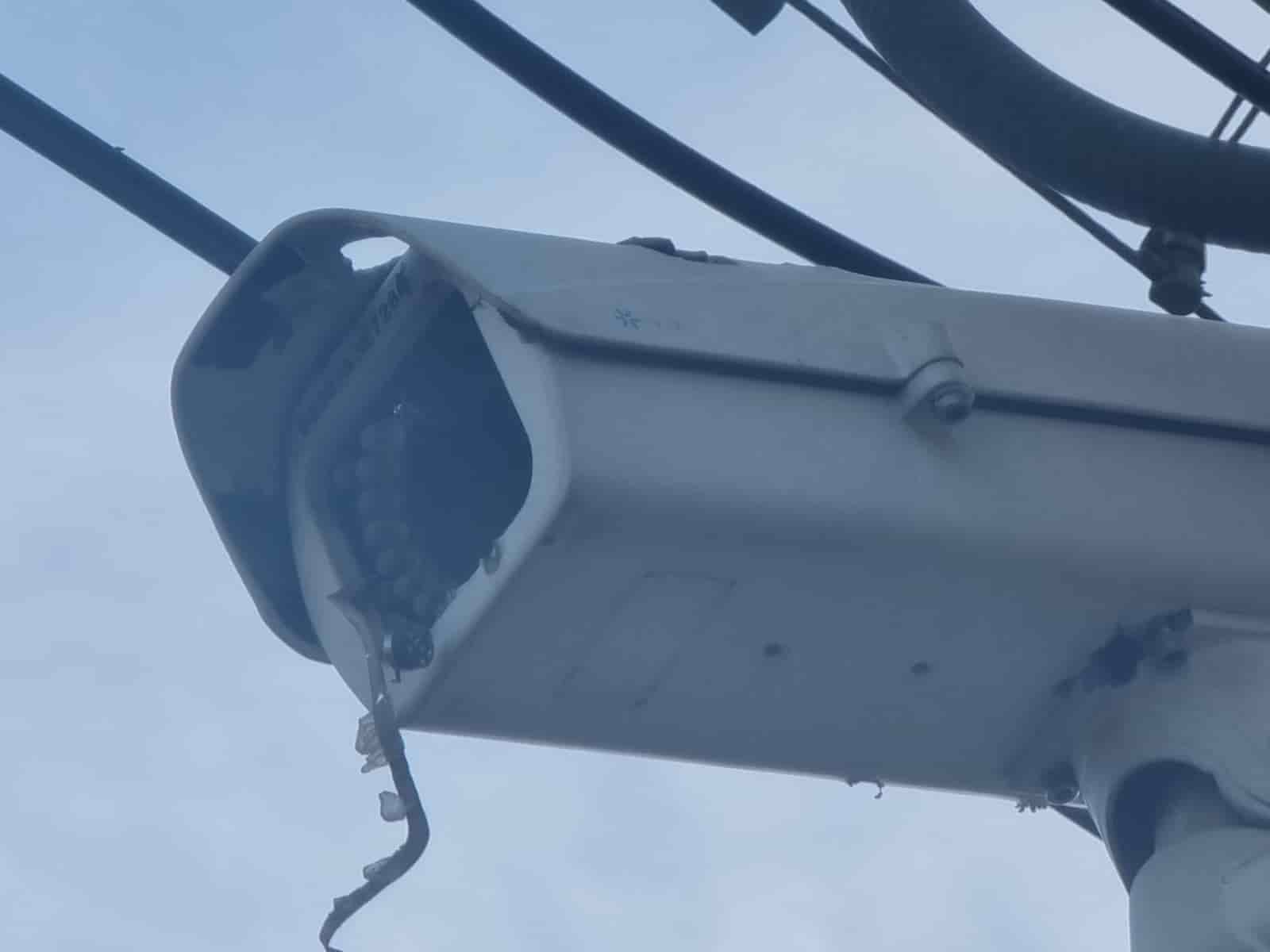 De nuevo tumban a balazos cámaras de c4 en Culiacán