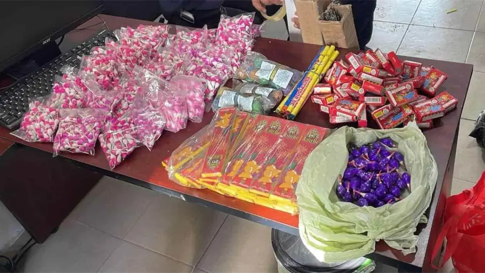Roy Navarrete Cuevas, director de la dependencia, detalló que los artefactos con pólvora fueron incautados en 10 municipios.