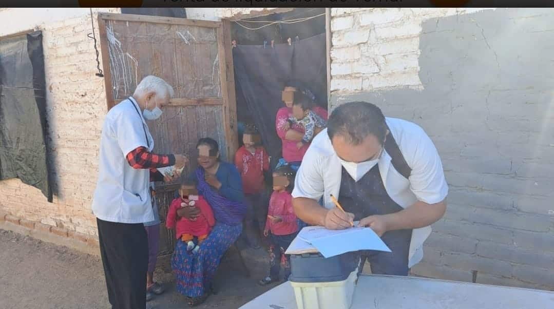 La directora destacó la importancia de supervisar la salud de los habitantes de cuarterías agrícolas, dadas las precarias condiciones en las que habitan.