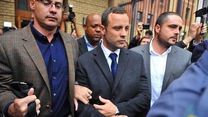 Oscar Pistorius sale de la cárcel tras 8 años detenido por el asesinato de su novia