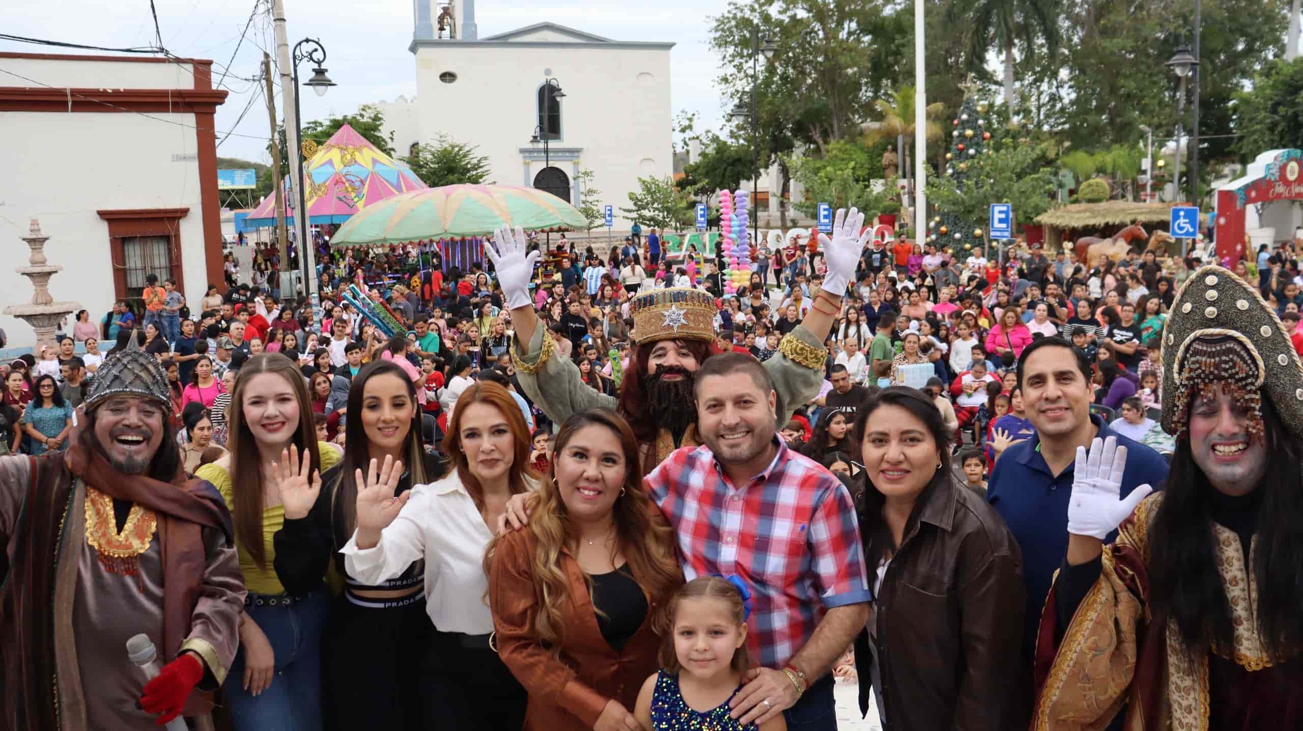 López Elenes reiteró el compromiso que tiene con las familias del municipio serrano.