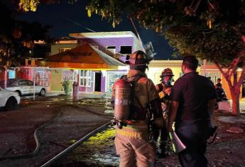 Tronaba cuetes para espantar murciélagos y provoca incendio en una casa en Mazatlán