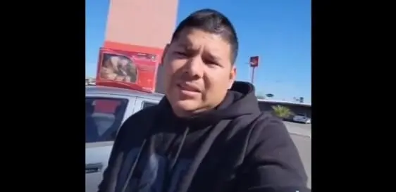 El joven se ha visto afectado por los malos comentarios en las redes sociales por revender la rosaca de reyes.