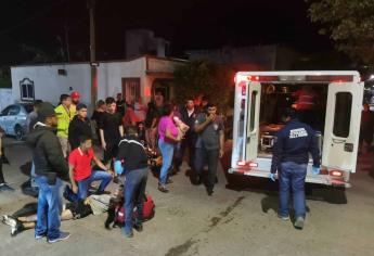 Choque de motociclistas deja dos personas heridas en la sindicatura de Villa Unión, Mazatlán