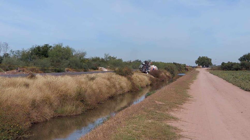 Coepriss emite alerta sanitaria y recomienda no utilizar agua del canal Lateral 18 en Ahome