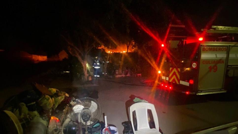 Le queman la casa a una mujer en la colonia Díaz Ordaz, en Culiacán