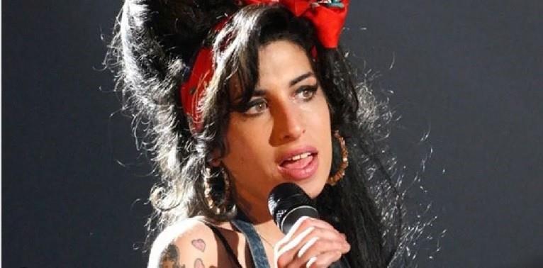 Amy Winehouse vuelve a la vida, lanzan película biográfica sobre su vida