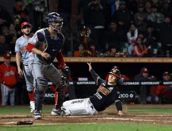 Naranjeros gana y se pone a dos juegos de la gran final de la Liga Mexicana del Pacífico