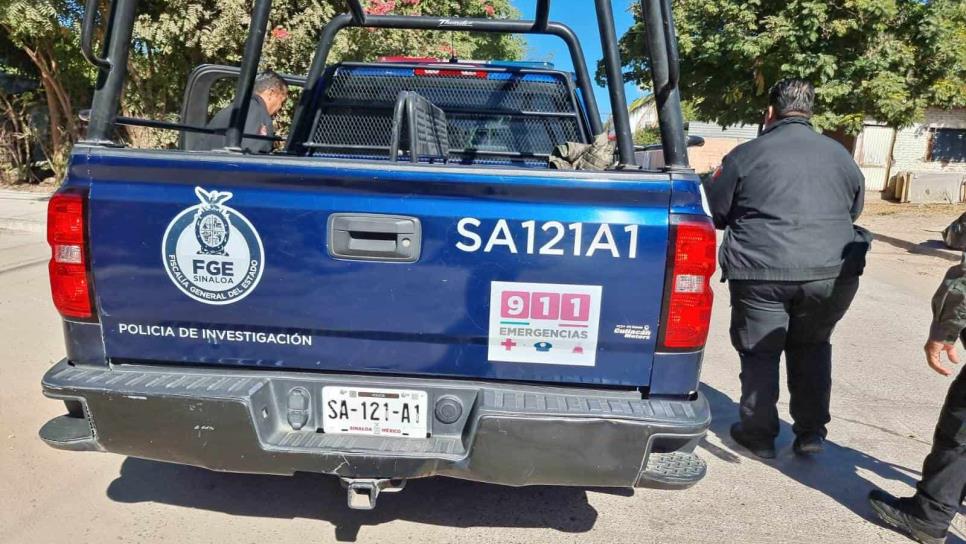 Con pistola en mano despojan una camioneta en la colonia Lago Tres Ríos en Culiacán 