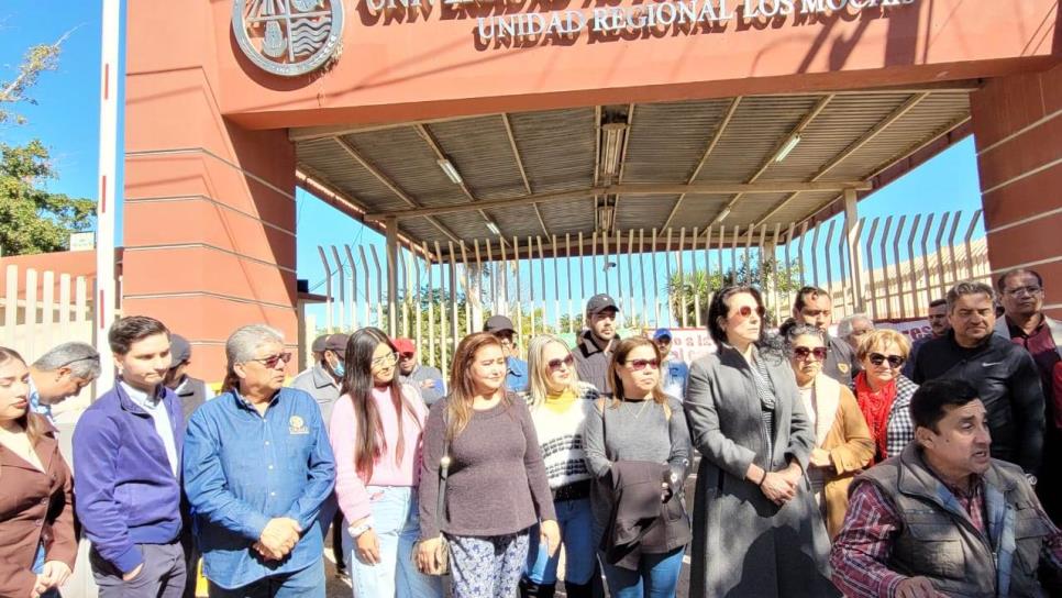 Trabajadores de la UAdeO mantienen protesta sin afectar las actividades académicas