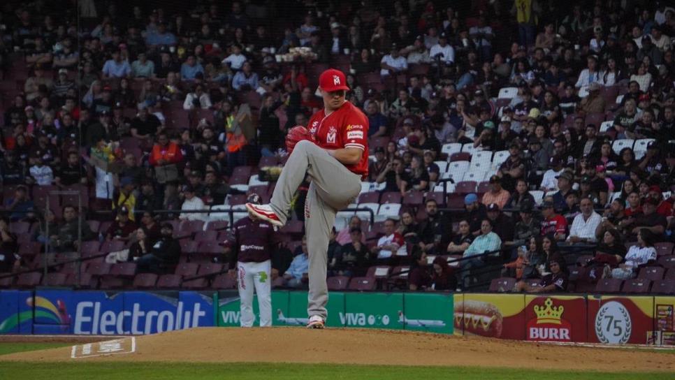 Venados gana el tercero ante Tomateros y tiene pie y medio en la Gran Final