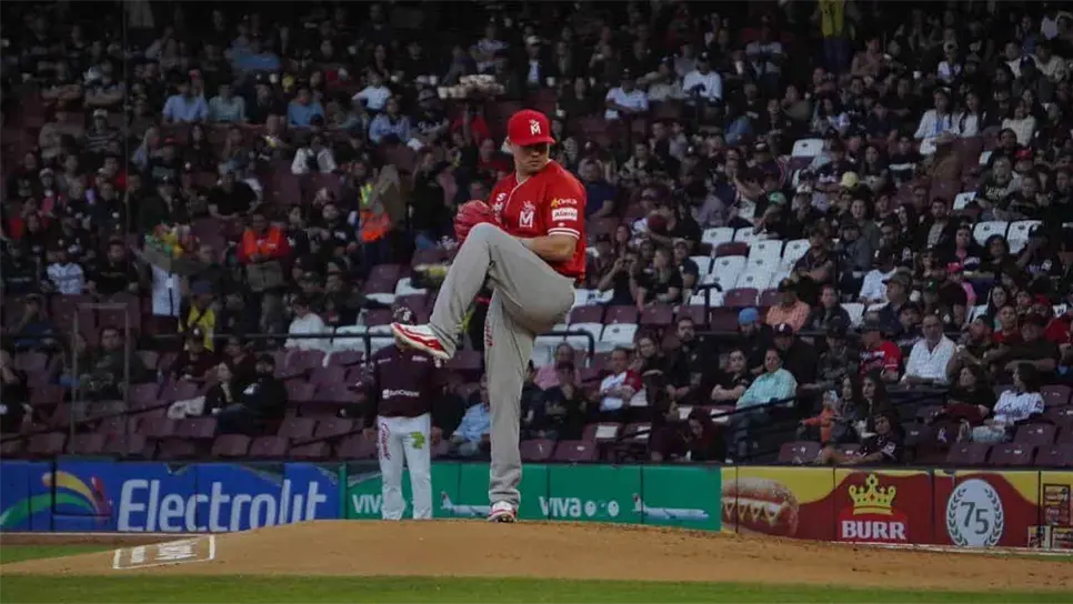 Venados gana el tercero ante Tomateros y tiene pie y medio en la Gran Final