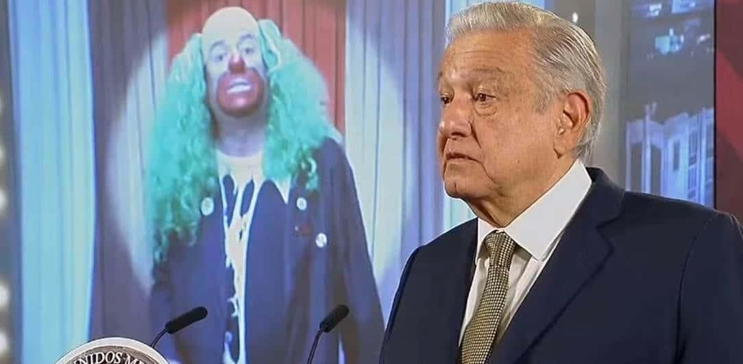 AMLO exhibe y critica al payaso «Brozo» en la Mañanera |VIDEO