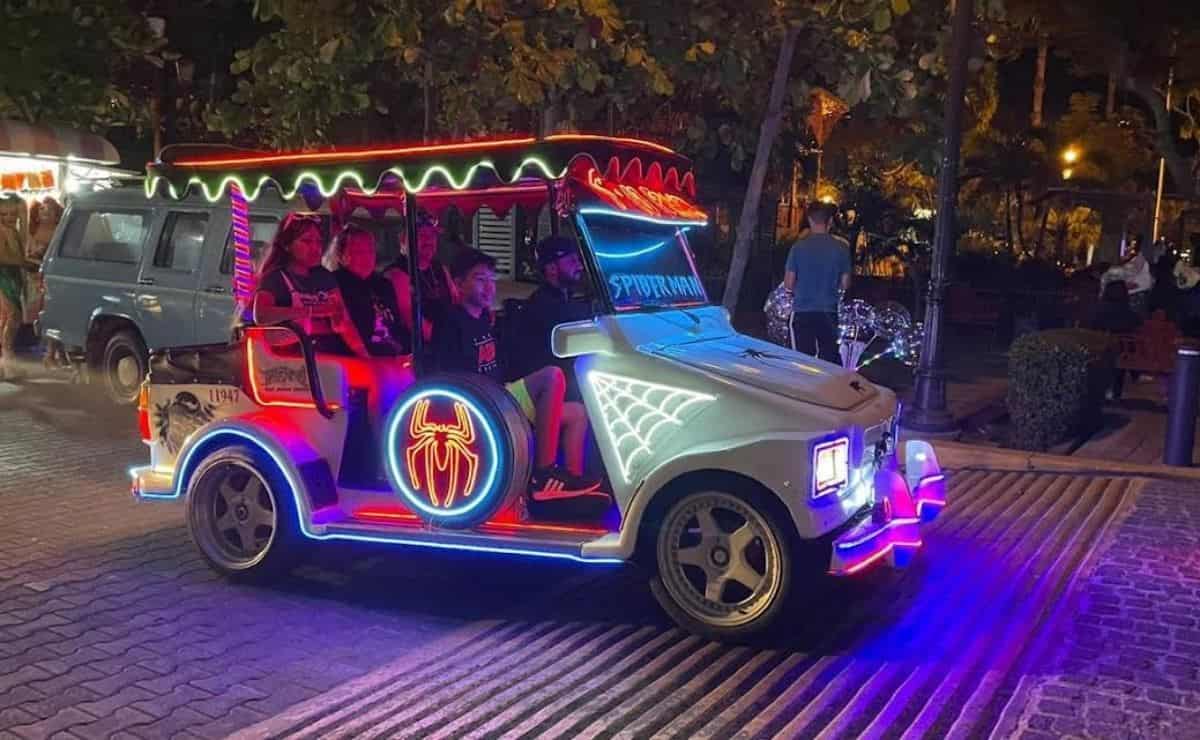 Pulmonías iluminadas, la nueva moda del transporte en Mazatlán