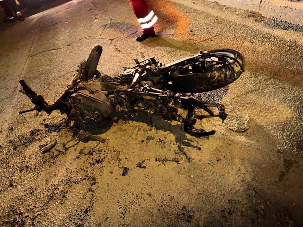 Un gran número de motociclistas conducen sin casco de seguridad. FOTO: Luz Noticias