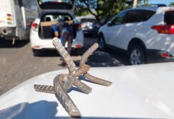 Arrojan «ponchallantas» en Culiacán y ahora son 6 los vehículos dañados