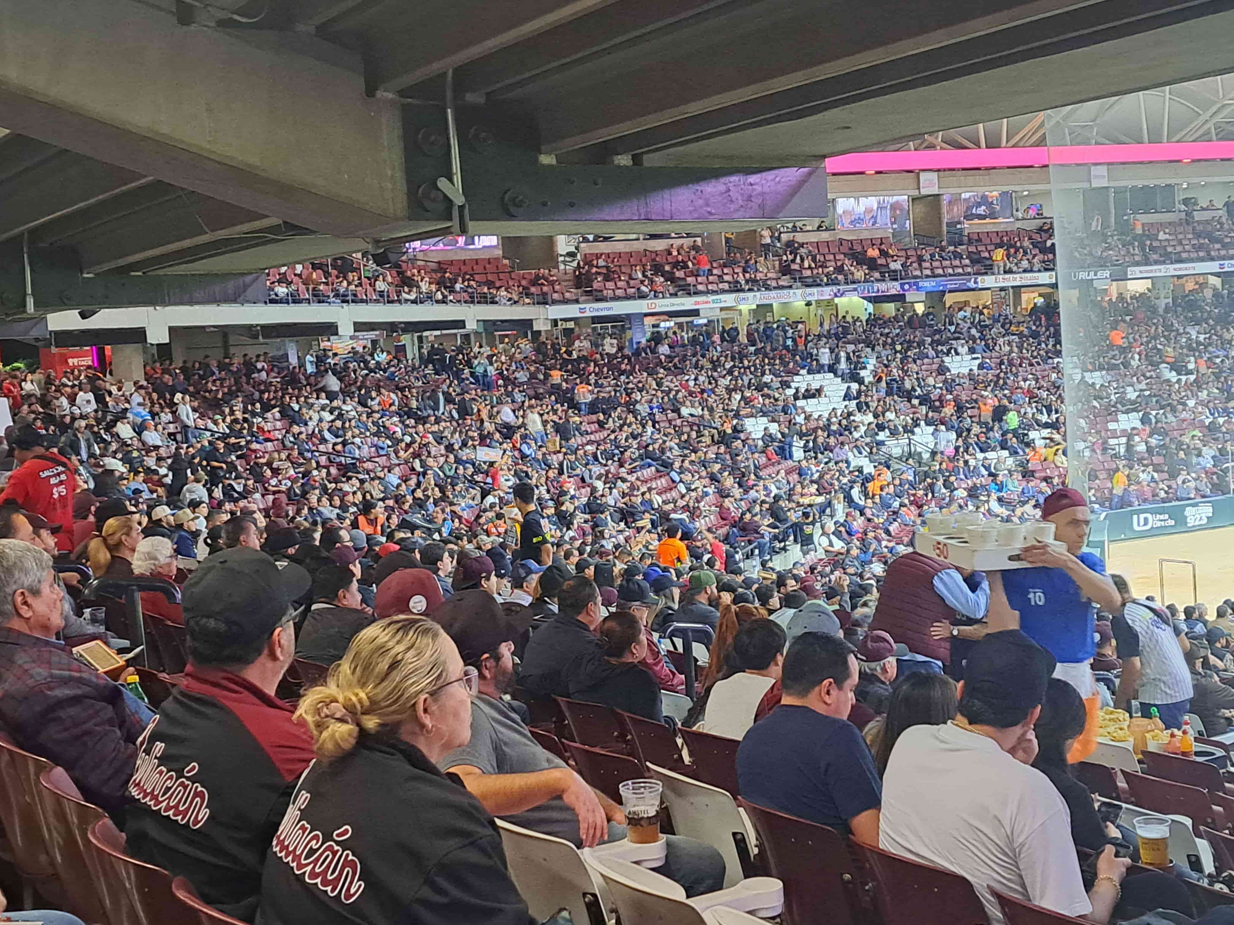 Los aficionados no se hicieron sentir en las redes sociales, al estar a la expectativa del quinto juego.