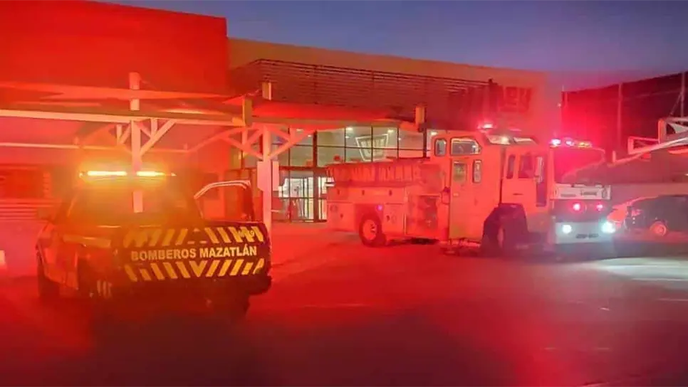 Al término de los trabajos los socorristas se retiraron del lugar sin especificar las causas que causaron las llamas.