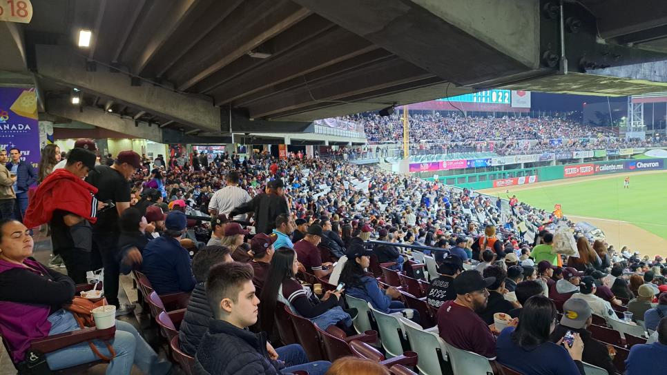 Tomateros queda eliminado ante Venados y su afición se entrega al equipo