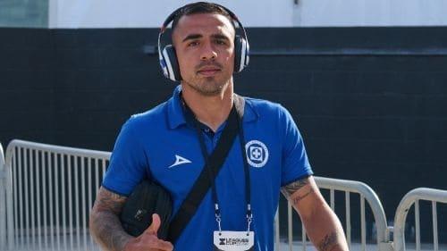 Alonso Escobosa buscará la gloria después de ser presentado con Mazatlán FC