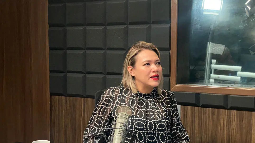 Ericka Sánchez, en entrevista con José Rodríguez. | FOTO: Luz Noticias.