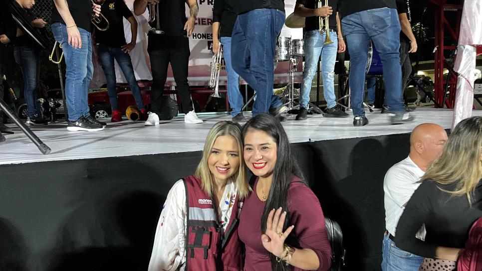 Estrella Palacios, a la espera de lista oficial que la acredite como candidata a la Alcaldía de Mazatlán Estrella Palacios, a la espera de lista oficial que la acredite como candidata a la Alcaldía de Mazatlán