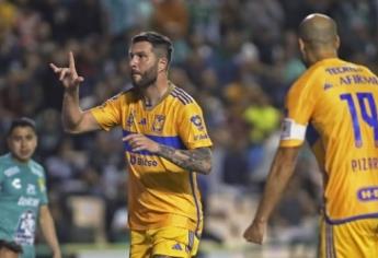 André-Pierre Gignac llega a 200 goles y va por marca de Jared Borgetti