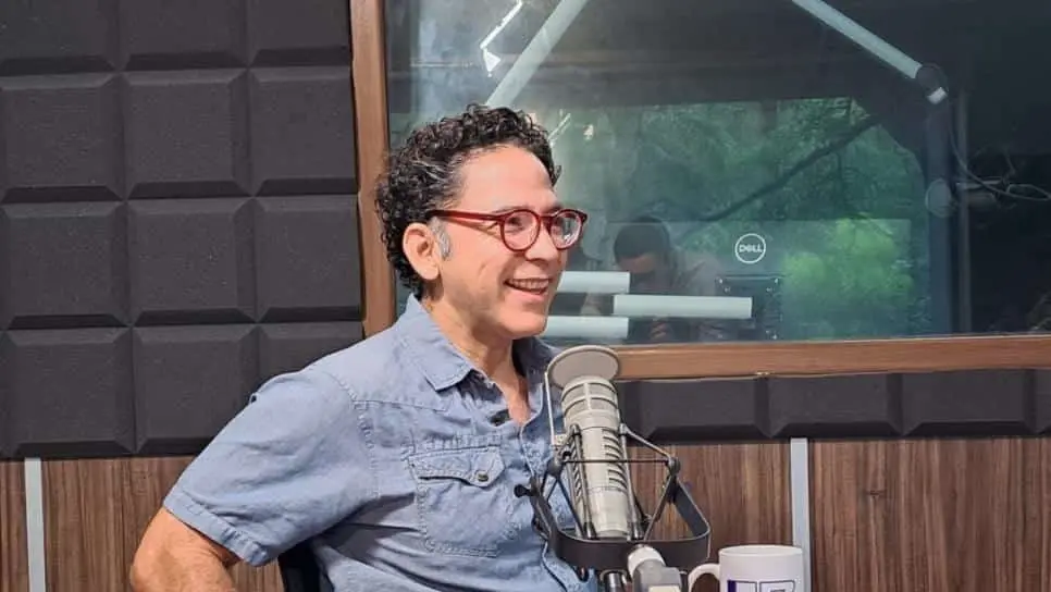 Juan Alfonso Mejía en el estudio de Luz Noticias. FOTO: Eduardo Bórquez